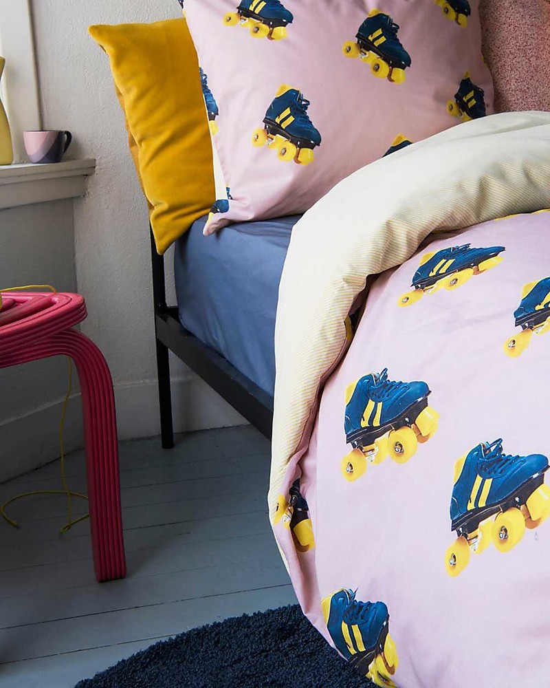 Wolkenkrabber Namaak Verniel Snurk Bedding Set Duvet Cover and Pillowcase, Rollerskate- Single Bed 140 x  200/220 cm - 100% Cotton girl