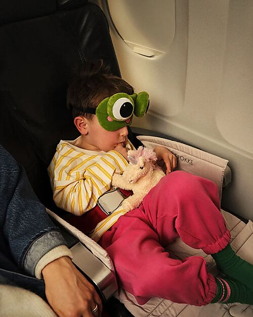 Stokke JetKids Travel Set Ride-On Suitcase + Expandable Backpack - Coral Pink Travel Bags