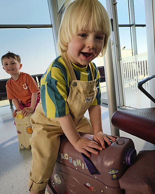 Stokke JetKids Travel Set Ride-On Suitcase + Expandable Backpack - Hazy Lilac Travel Bags