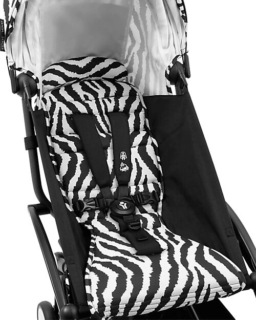 Stokke YOYO3 Stroller Black Frame and Zebra Seat - From 6 Months Lights Strollers