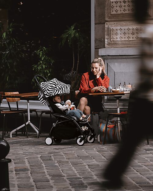 Stokke YOYO3 Stroller Black Frame and Zebra Seat - From 6 Months Lights Strollers