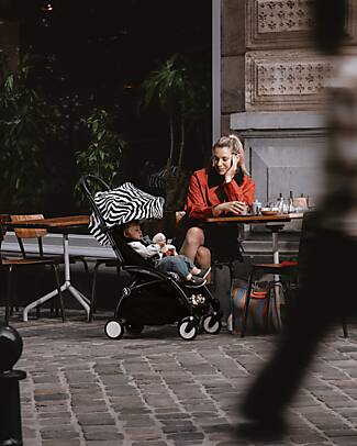 Stokke YOYO3 Stroller Black Frame and Zebra Seat - From 6 Months Lights Strollers