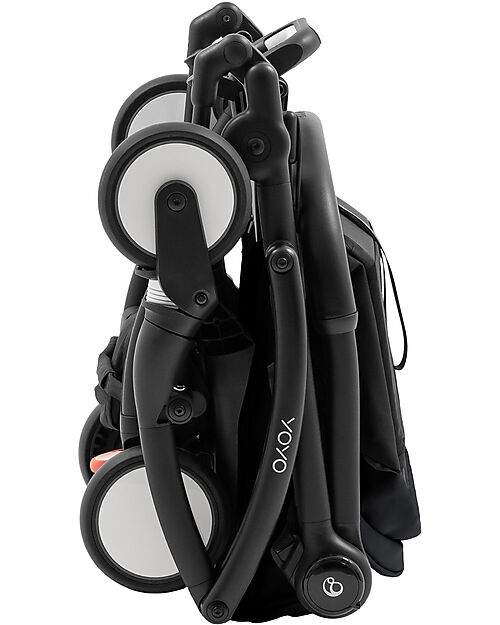 Stokke YOYO5 Stroller Frame - Black + Newborn Pack 0+ - Black Pushchairs