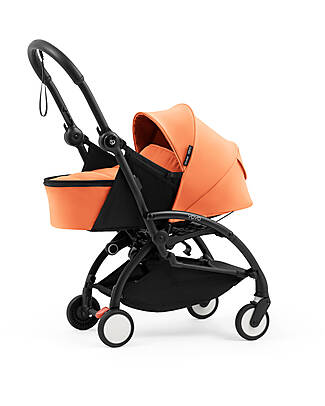 Stokke YOYO5 Stroller Frame - Black + Newborn Pack 0+ - Peach Pushchairs