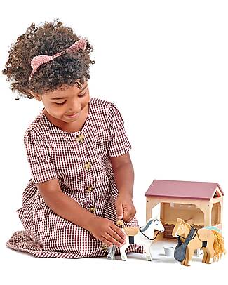 Tender Leaf Stable Set with Two Horses - Wood - Sustainable Toy Wooden Animals