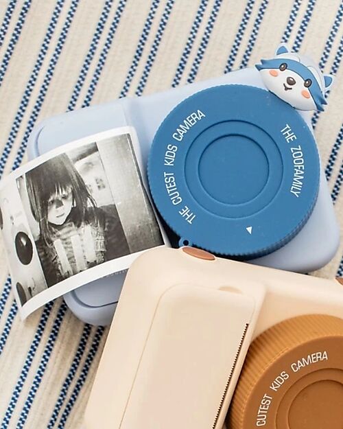 The Zoofamily Zoo Print Camera - Procione - Instantly Prints Photos! Cameras
