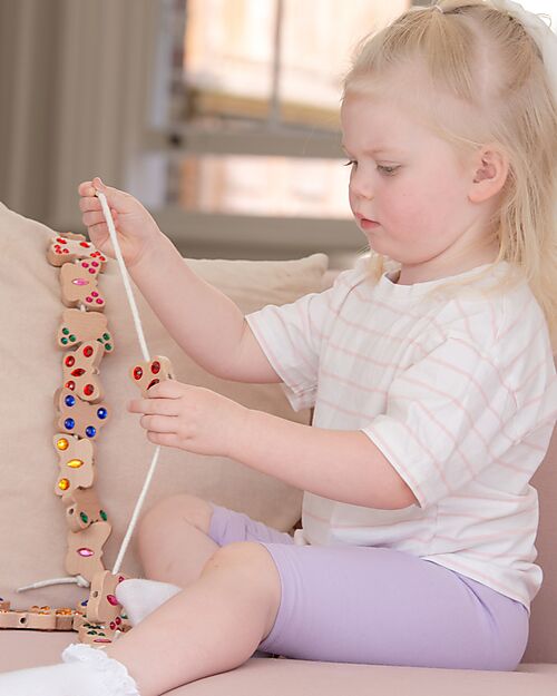 tickit FSC Beech Wood Threading Jewelry Set - Butterfly - 20 Pieces - 5.5 x 3,7 cm - +3 Years Wooden Stacking Toys