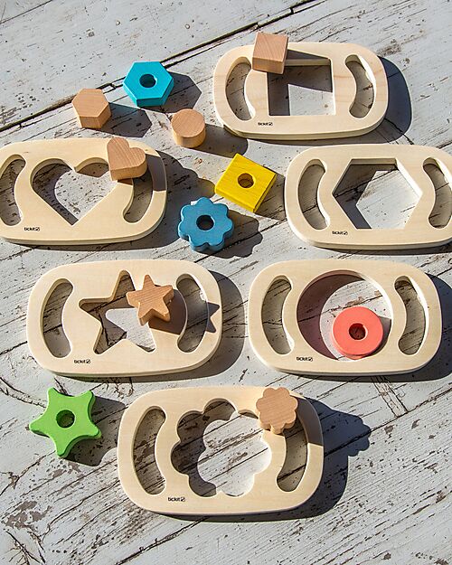 tickit Set of 6 Sensory Toys in FSC Rubber Wood - Shape Viewers - Easy Hold - 12m+ Sensory Games_