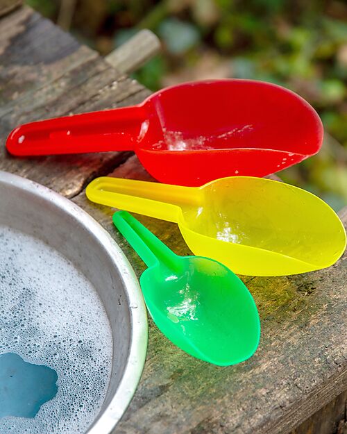 tickit Translucent Scoops - Rainbow - 3 Pieces -  10m+ Outdoor Games and Toys_