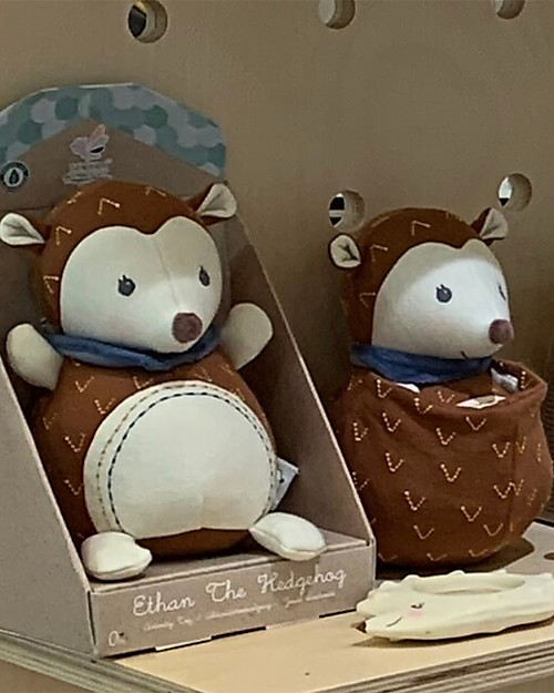Tikiri Activity Ethan the Hedgehog - 100% Organic Cotton Rattles