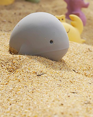 Tikiri Ocean Buddies - Whale - 3-in-1 Rattle, Teether, Bath Toy - 100% Natural Rubber Rattles