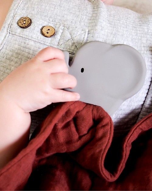 Tikiri Safari Doudou Comforter - Elephant - Red Barn Muslin - Natural Rubber Teether Doudou & Comforters