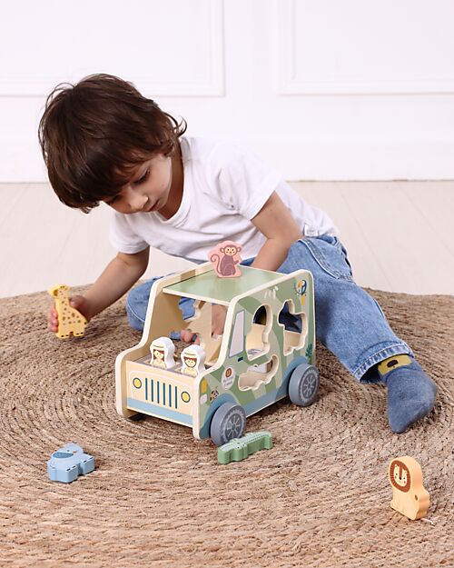 Tooky Toy Wooden Shape Sorting Game - Animal Jeep - 26 x 16.3 x 17.7 cm - From 18 Months Wooden Stacking Toys