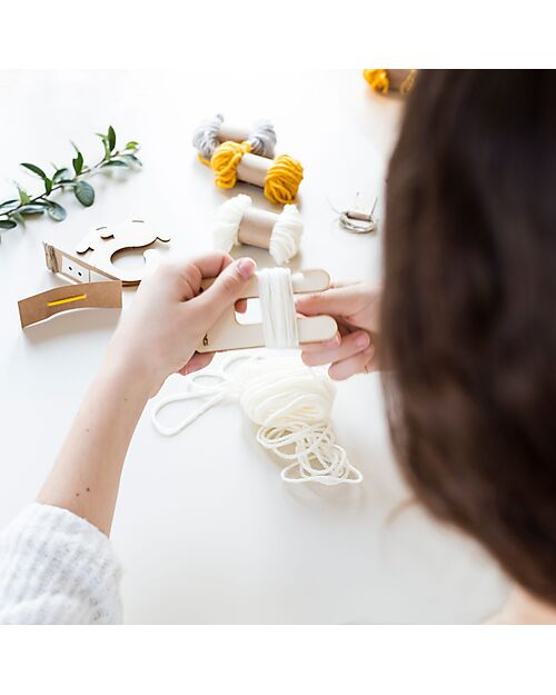 Tresxics DIY Pom Pom Sheep Kit - White - Wood Wall Decorations