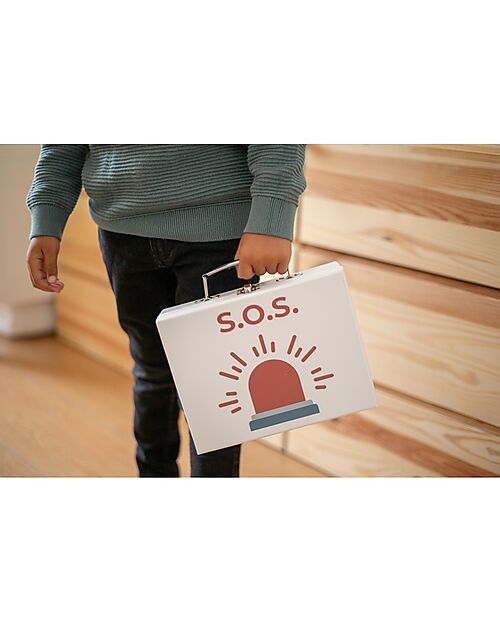 Tryco Baby Wooden Doctor's Case Set - Lots of Elements to Stimulate Creativity - 3+ Years Pretend Play