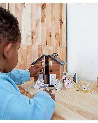 Tryco Baby Wooden Foldable Farm - Easy to Carry Along Dolls Houses