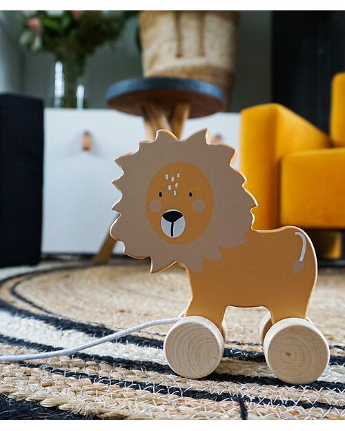 Tryco Baby Wooden Tow Toy - Lion - Encourages Movement - 10+ m Pull Toys
