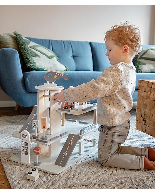 Tryco Baby Wooden Toy Parking - Includes 1 Helicopter, 4 Toy Cars and 4 Signs - 3+ Years Wooden Toy Cars, Trains & Trucks