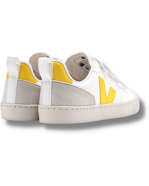 Veja V-10 Straps CWL Sneakers - White Tonic - Style and Technology with a Green Soul Sneakers