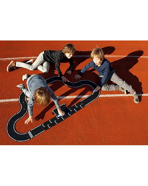 Waytoplay Waytoplay Flexible Cars Track,  Grand Prix, 24 pieces - Suitable for all surfaces! Wooden Toy Cars, Trains & Trucks