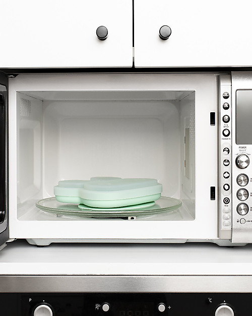 We Might Be Tiny Bear Stickie Plate Lid Bowls & Plates