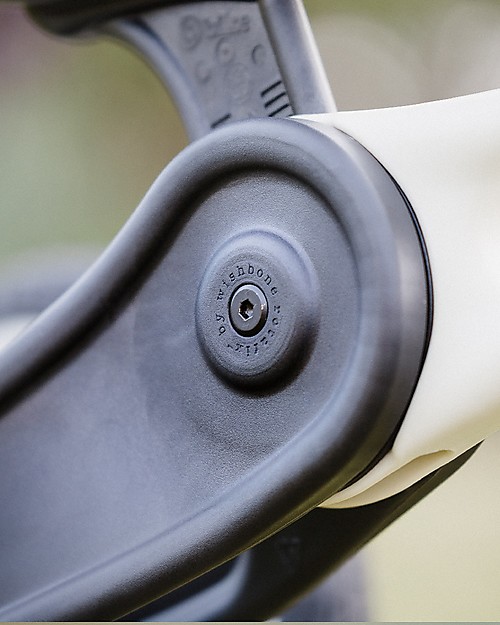 Wishbone Design Studio Wishbone Bike Re2 - Raw - Grows with your child from 18 months up to 6 years old - Recycled and recycable! Balance Bikes