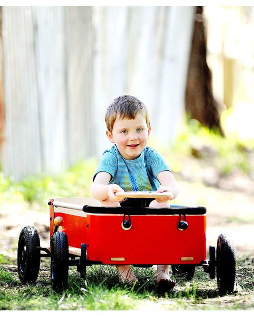 Wishbone Design Studio Wishbone Wagon 3 in 1: Wagon, Car, Go-kart! Rides On