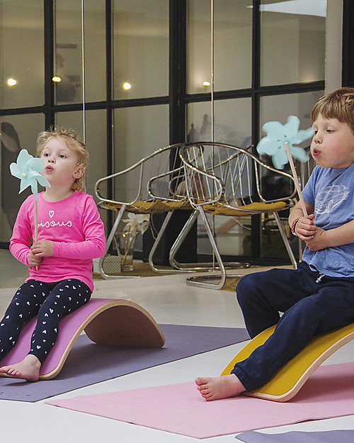 Wobbel Wobbel Pro Wooden Balance Board, Transparent Lacquer with Recycled Felt, Wild Rose - For kids and adults Montessori Toys