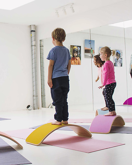 Wobbel Wobbel Pro Wooden Balance Board, Transparent Lacquer with Recycled Felt, Wild Rose - For kids and adults Montessori Toys
